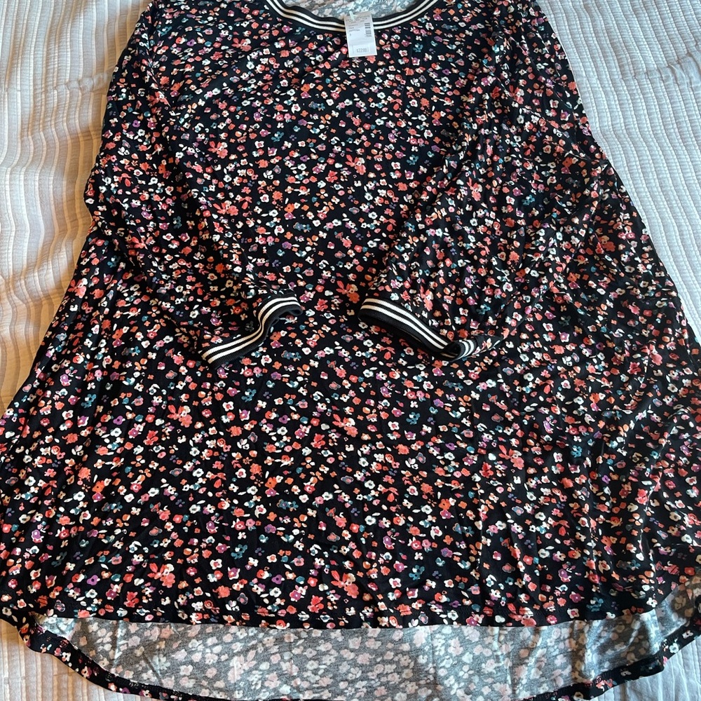 Maurices - Picture 2 of 2